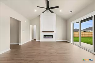 5063 Fenceline Trl, Nolanville, TX 76559 - Photo 20