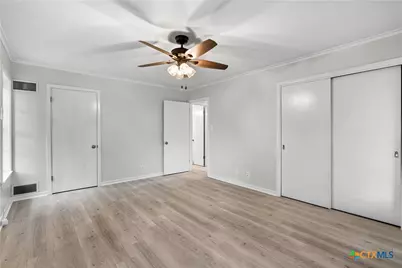 1412 E Leon Street, Gatesville, TX 76528 - Photo 6