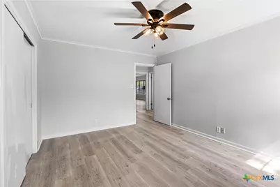 1412 E Leon Street, Gatesville, TX 76528 - Photo 8