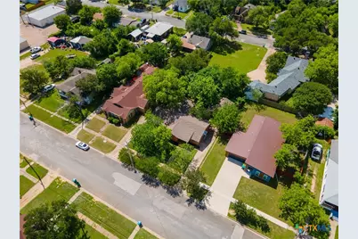 1412 E Leon Street, Gatesville, TX 76528 - Photo 34