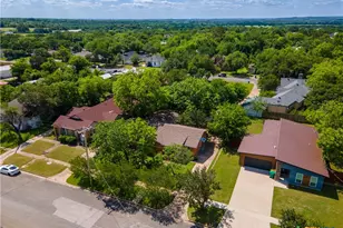 1412 E Leon St, Gatesville, TX 76528 - Photo 36