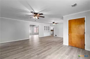 1412 E Leon St, Gatesville, TX 76528 - Photo 22