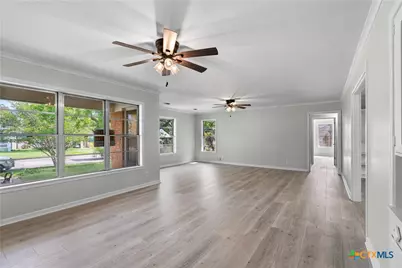 1412 E Leon Street, Gatesville, TX 76528 - Photo 20