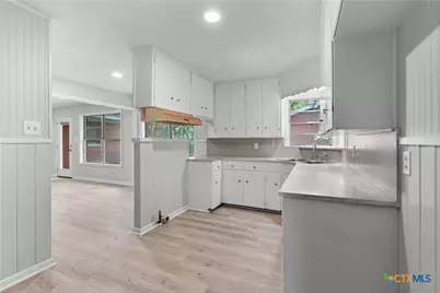 1412 E Leon Street, Gatesville, TX 76528 - Photo 24