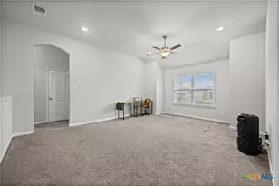 811 S Clanton Cove, Killeen, TX 76542 - Photo 20