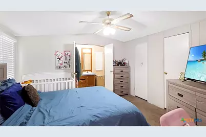 603 E George Street, Port Lavaca, TX 77979 - Photo 10
