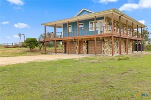 395 Old Seguin Rd, San Marcos, TX 78666 - Photo 2