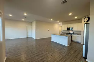 208 Ida Loop, Seguin, TX 78155 - Photo 2