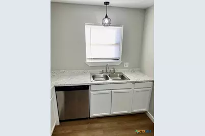 1905 N Ben Wilson Street #10, Victoria, TX 77901 - Photo 2