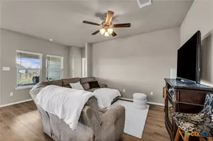 1207 Prospector Trl, Harker Heights, TX 76548 - Photo 8