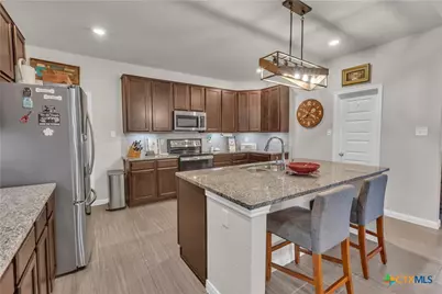 766 Farmers Dell, New Braunfels, TX 78130 - Photo 8