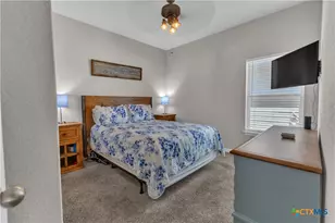 766 Farmers Dell, New Braunfels, TX 78130 - Photo 6
