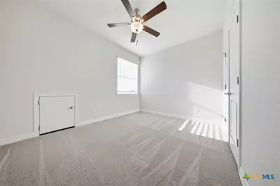 662 Hidden View Street, New Braunfels, TX 78130 - Photo 32