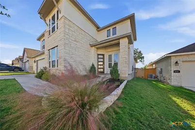 662 Hidden View Street, New Braunfels, TX 78130 - Photo 2