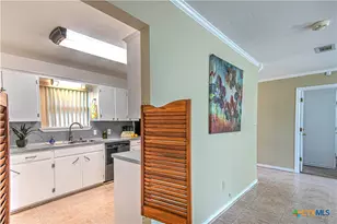 18 S College Ave, Troy, TX 76579 - Photo 12