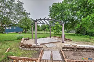 18 S College Ave, Troy, TX 76579 - Photo 32