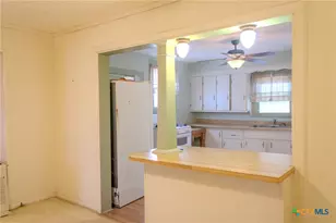 239 W High St, Goliad, TX 77963 - Photo 26