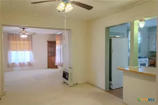 239 W High St, Goliad, TX 77963 - Photo 24