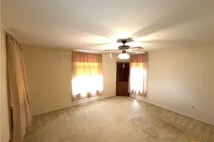 239 W High St, Goliad, TX 77963 - Photo 16