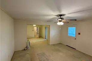239 W High St, Goliad, TX 77963 - Photo 18