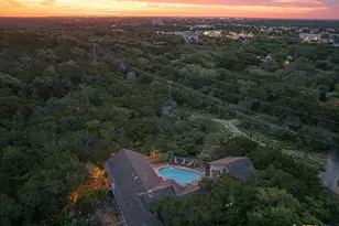 1 Wildwood Trail, New Braunfels, TX 78130 - Photo 2
