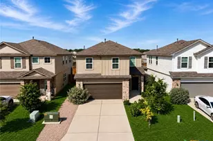 446 Orion Dr, New Braunfels, TX 78130 - Photo 4