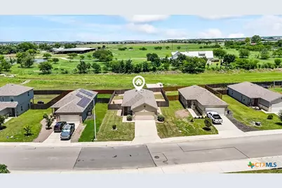 1053 Fisher Way, New Braunfels, TX 78130 - Photo 2