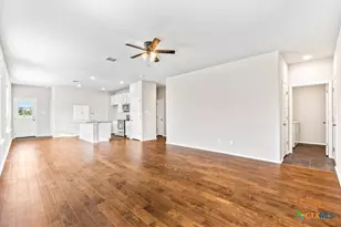1053 Fisher Wy, New Braunfels, TX 78130 - Photo 14