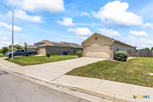 1053 Fisher Wy, New Braunfels, TX 78130 - Photo 12