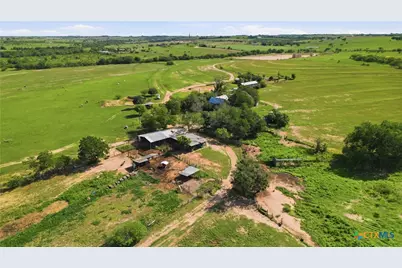 1883 Turkey Bottom Road, Yoakum, TX 77984 - Photo 4