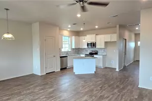 268 Monty Ave, Copperas Cove, TX 76522 - Photo 8