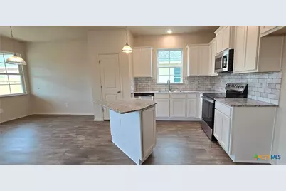 268 Monty Avenue, Copperas Cove, TX 76522 - Photo 6
