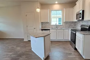 268 Monty Ave, Copperas Cove, TX 76522 - Photo 6