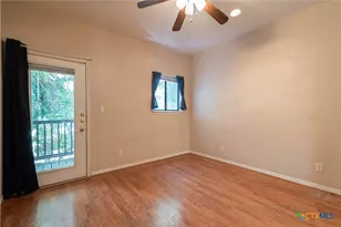 310 Pat Garrison St, San Marcos, TX 78666 - Photo 10