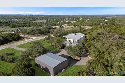 109 Pond View Court, Spring Branch, TX 78070 - Photo 36