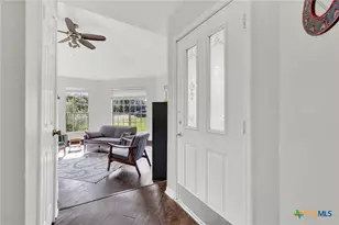 201 Ridgewood, San Marcos, TX 78666 - Photo 6