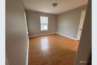 2001 S 9th Street, Temple, TX 76504 - Photo 6