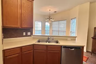 2050 Lisa Ln, San Marcos, TX 78666 - Photo 8