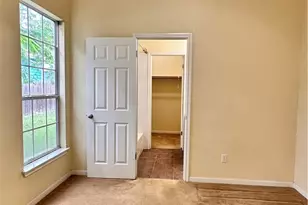 2050 Lisa Ln, San Marcos, TX 78666 - Photo 14