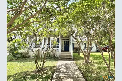 2050 Lisa Lane, San Marcos, TX 78666 - Photo 2