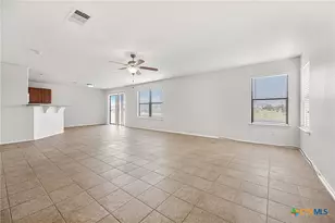 821 Tumbleweed Trail, Temple, TX 76502 - Photo 10