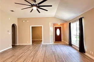 2029 Northview Dr, San Marcos, TX 78666 - Photo 6
