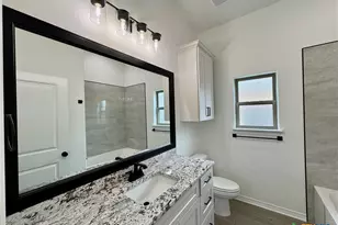 701 Golden Eagle Dr, Salado, TX 76571 - Photo 16