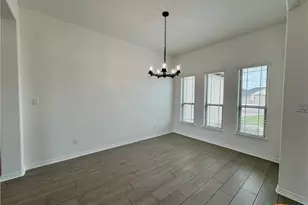 701 Golden Eagle Dr, Salado, TX 76571 - Photo 8