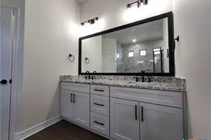 801 Golden Eagle Cv, Salado, TX 76571 - Photo 28