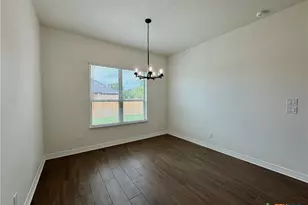 801 Golden Eagle Cv, Salado, TX 76571 - Photo 12