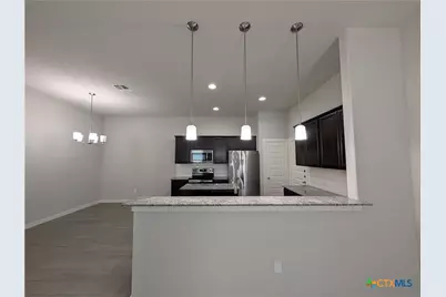 2237 Avery Village, New Braunfels, TX 78130 - Photo 6