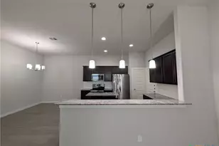2237 Avery Village, New Braunfels, TX 78130 - Photo 6