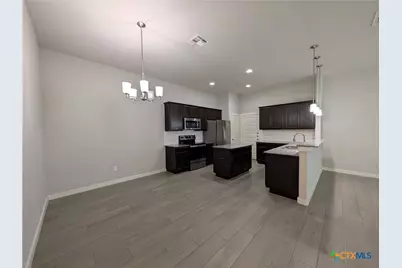 2237 Avery Village, New Braunfels, TX 78130 - Photo 10
