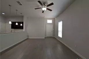 2237 Avery Village, New Braunfels, TX 78130 - Photo 4